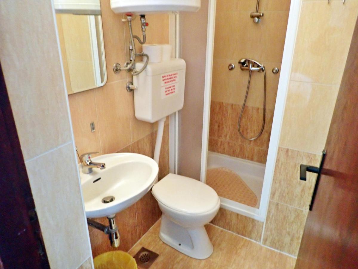 Apartmani Ivica & Boja Starigrad Paklenica Exterior foto